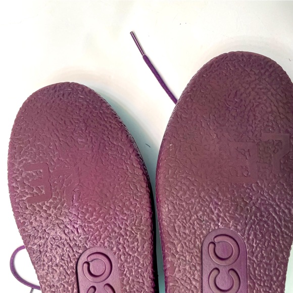 Ecco Shoes Womens 6.5 EU 37 Purple Leather Lace Up Sneaker - Picture 7 of 13